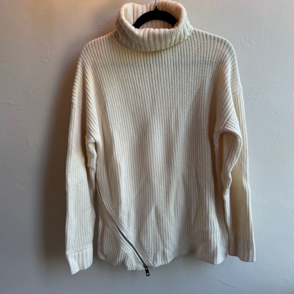 Tubi Cream cashmere sweater with turtleneck and zip detail, oversize size XS